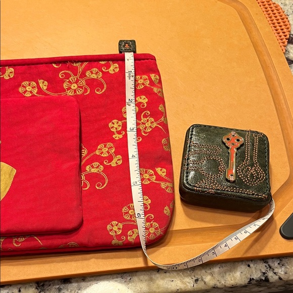 Kipling 2 Pouches - Picture 12 of 12